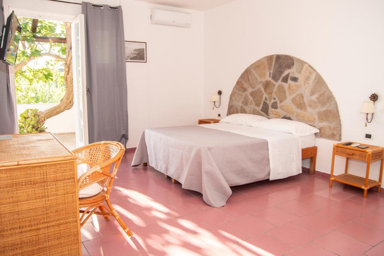 Hotel Punto Azzurro Forio di Ischia Екстериор снимка