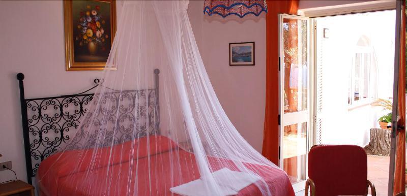 Hotel Punto Azzurro Forio di Ischia Екстериор снимка