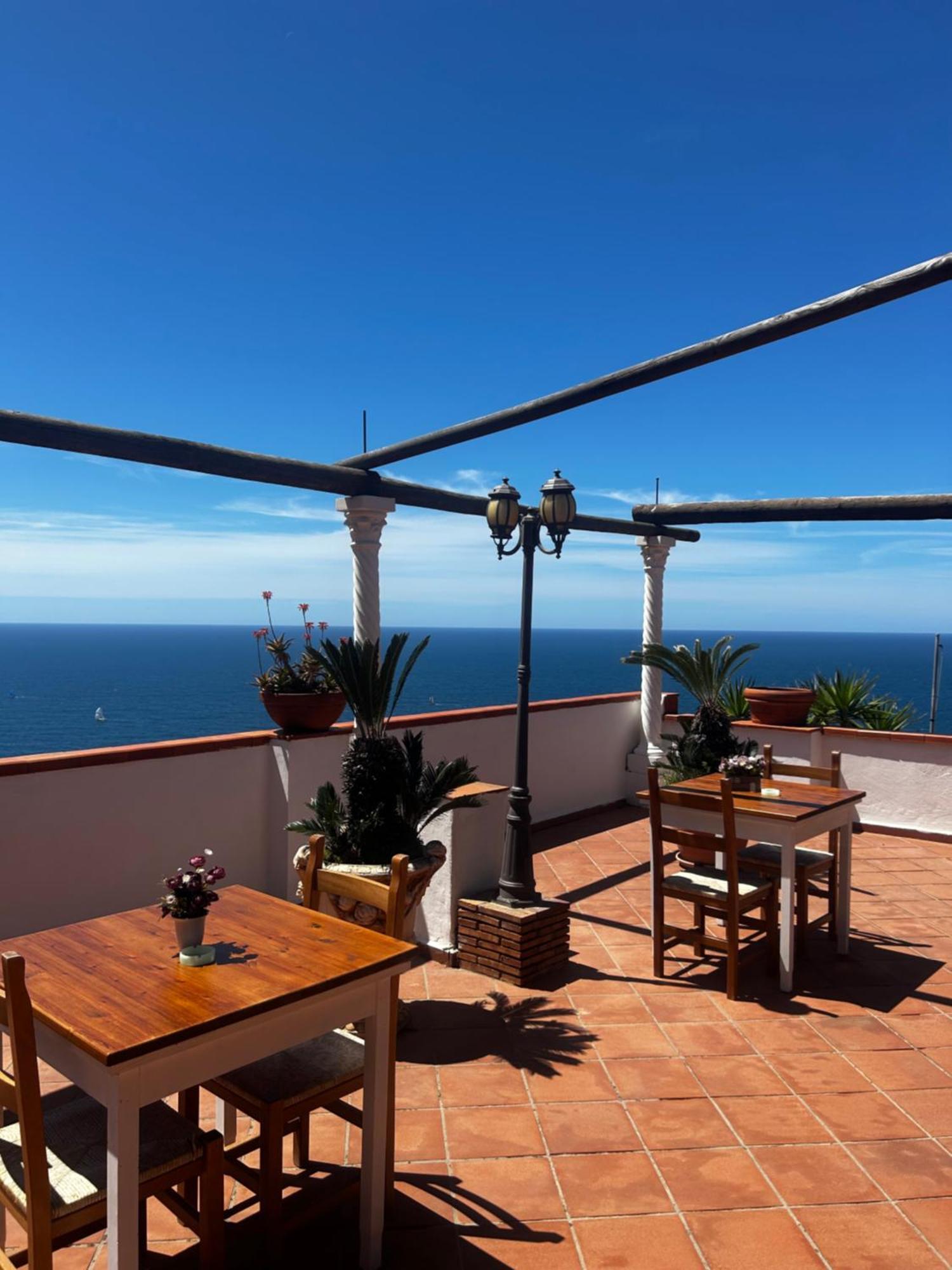 Hotel Punto Azzurro Forio di Ischia Екстериор снимка