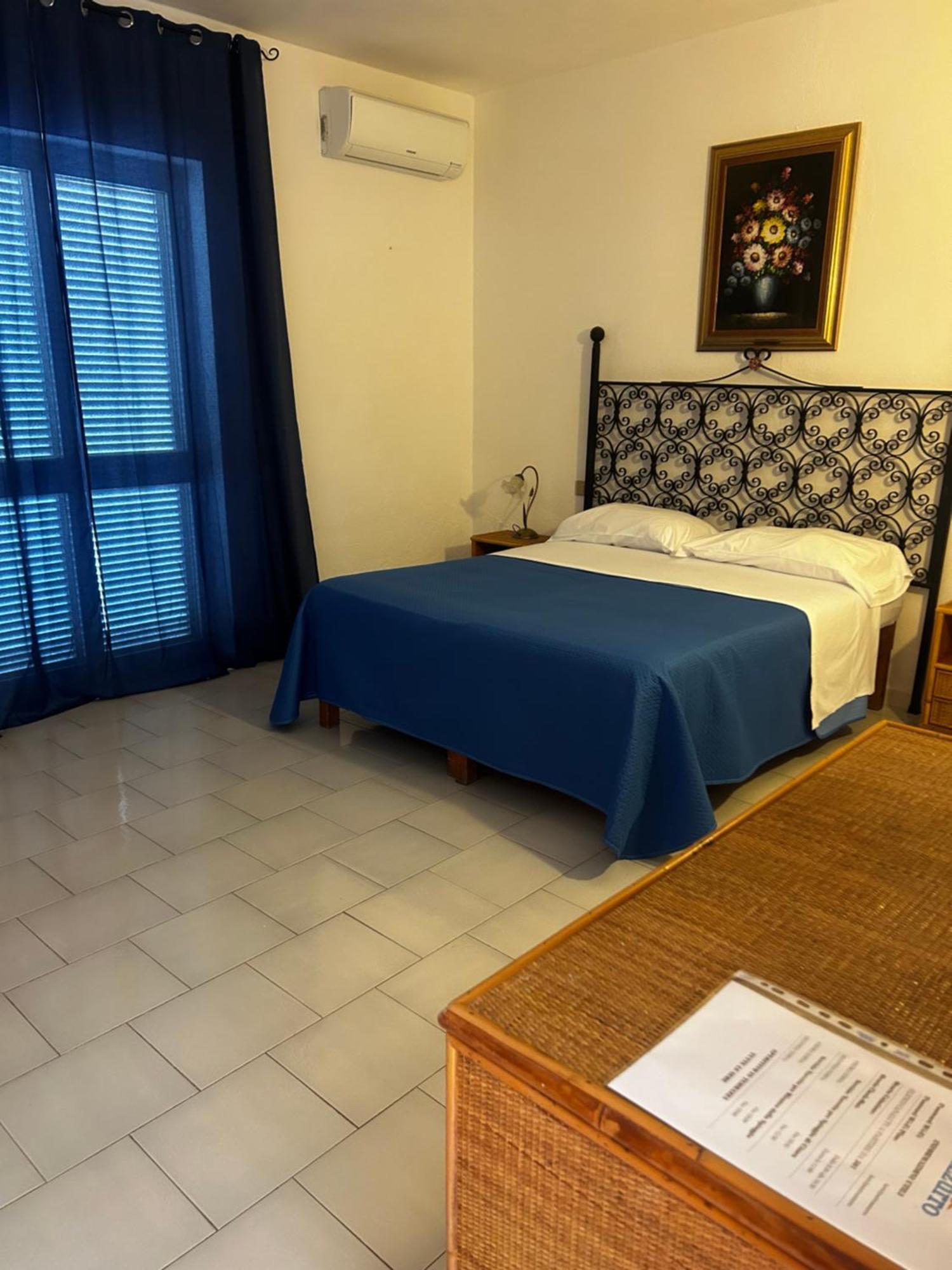 Hotel Punto Azzurro Forio di Ischia Екстериор снимка